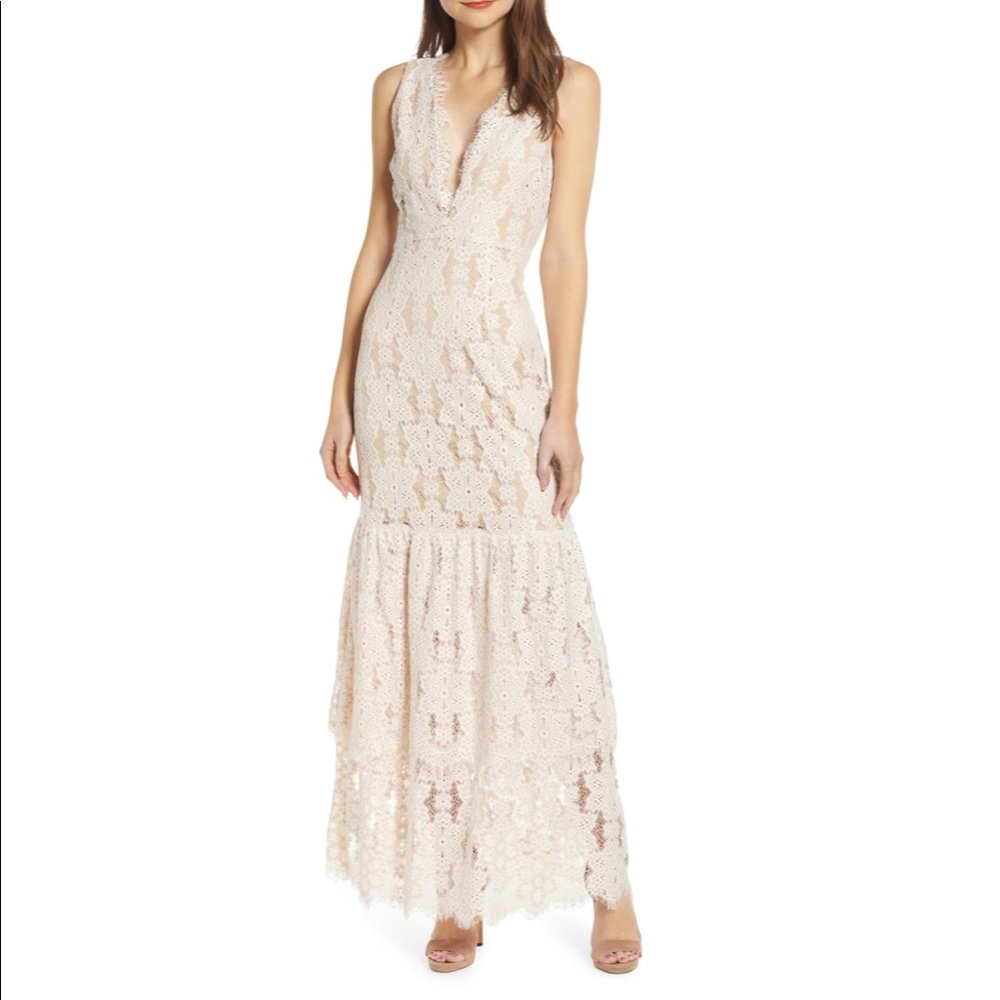 NWT WAYF Meander Tiered Lace Cotton Blend Maxi Dress In Ivory/ Nude Lace